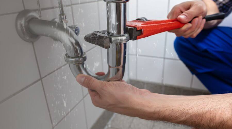 Expert burst pipe repair services in New Lisbon, NJ